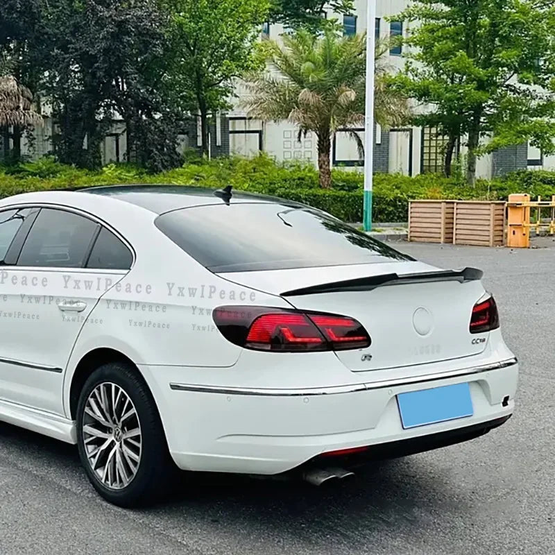 M4 Style Carbon Fiber Rear Trunk Spoiler for Volkswagen Passat CC