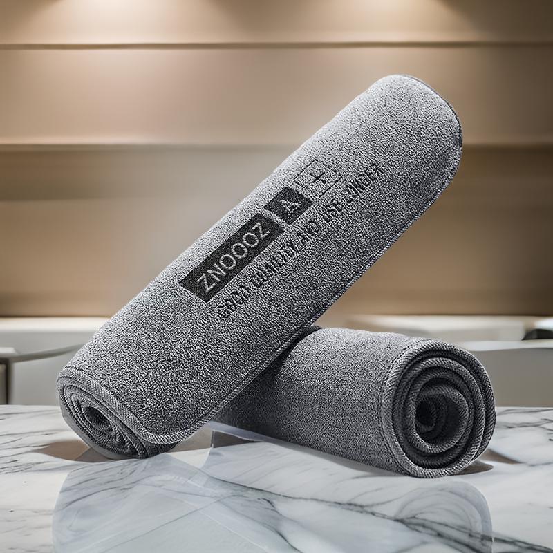 Set of microfiber cloths for removing dust and water