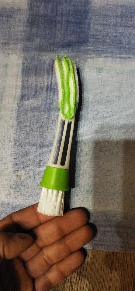 Professional Brush for Efficient Dust Removal and Care Accessories - One Beast Garage